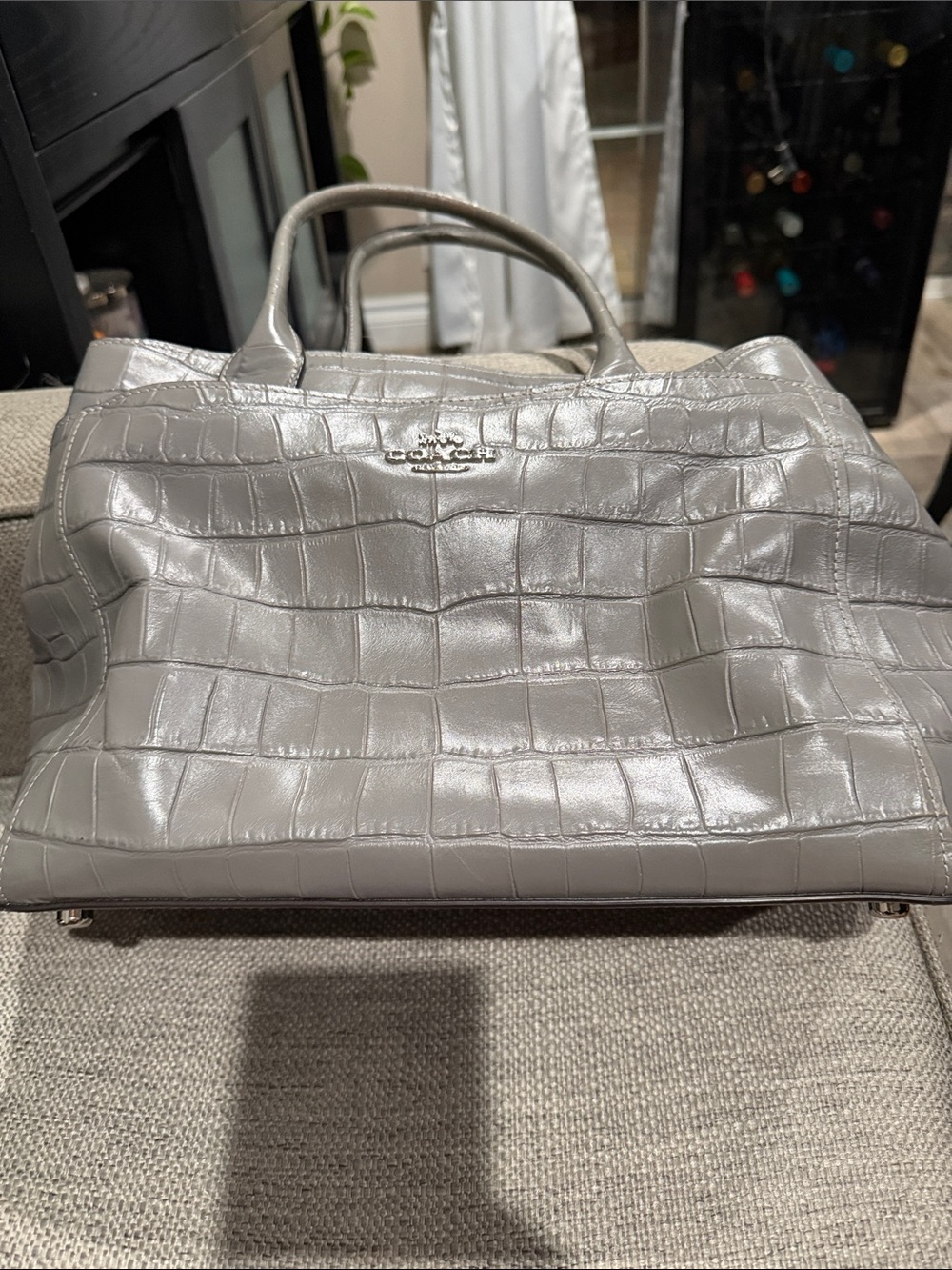 Vintage Coach Purse Shiny Grey Croc-Embossed Leather Tote Bag.
